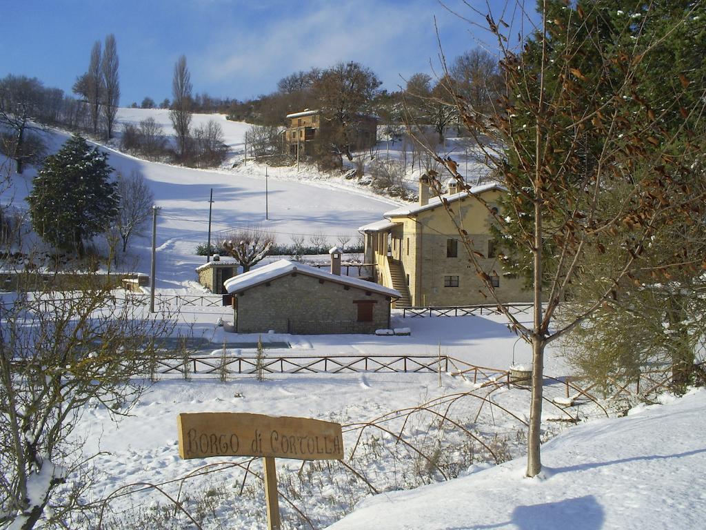 Borgo Di Cortolla Βίλα Pietralunga  Δωμάτιο φωτογραφία