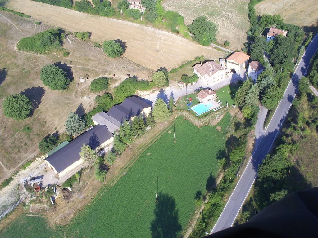 Borgo Di Cortolla Βίλα Pietralunga  Δωμάτιο φωτογραφία