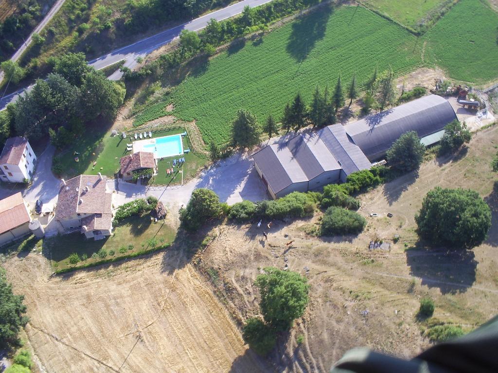 Borgo Di Cortolla Βίλα Pietralunga  Δωμάτιο φωτογραφία